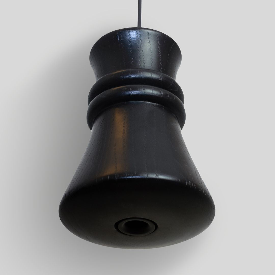 TANU - LÁMPARA COLGANTE DE ENCINO NEGRO