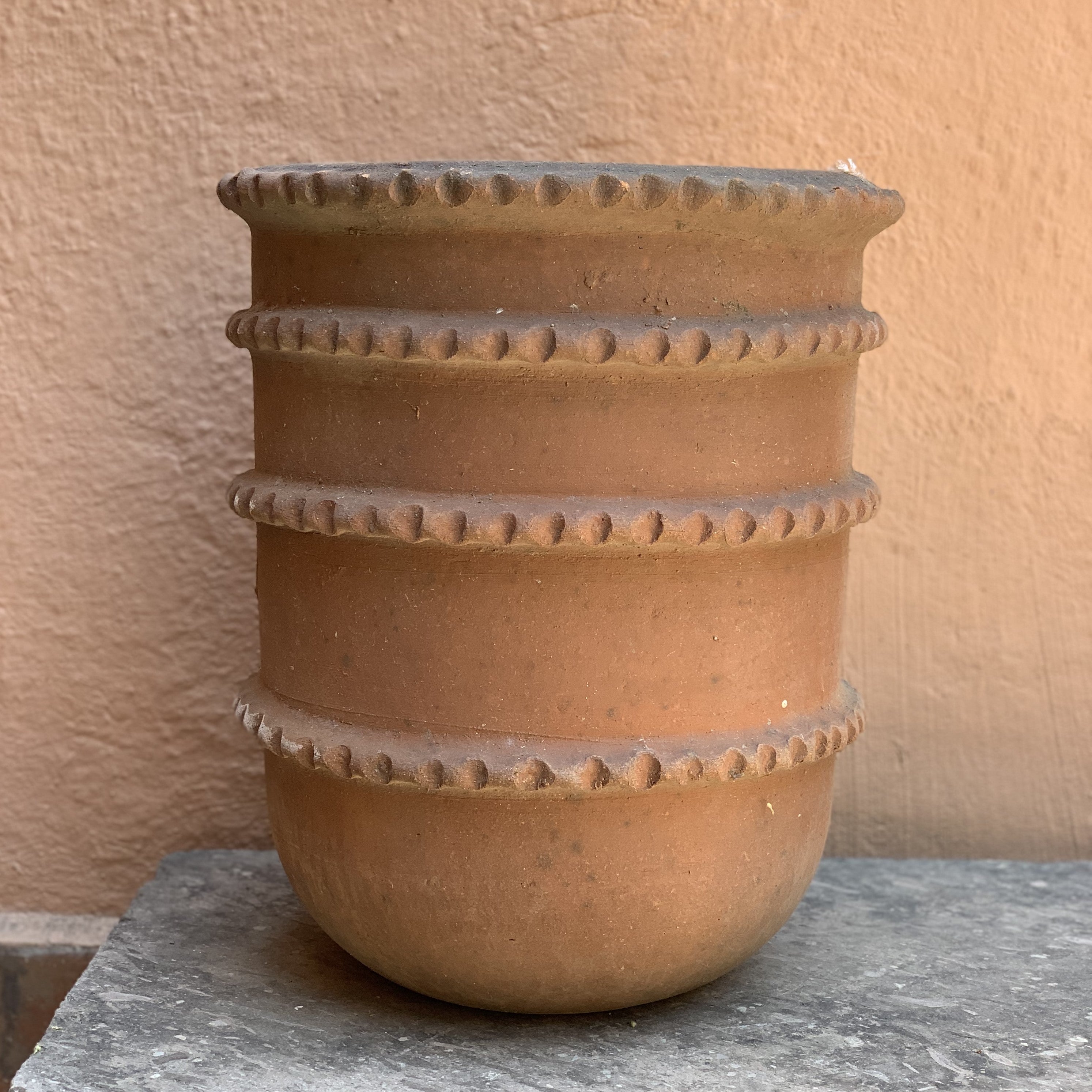 ATZIMBO - MACETA DE BARRO