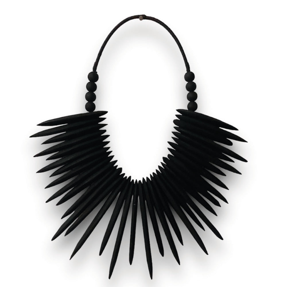 CHAK - COLLAR DECORATIVO DE PINO