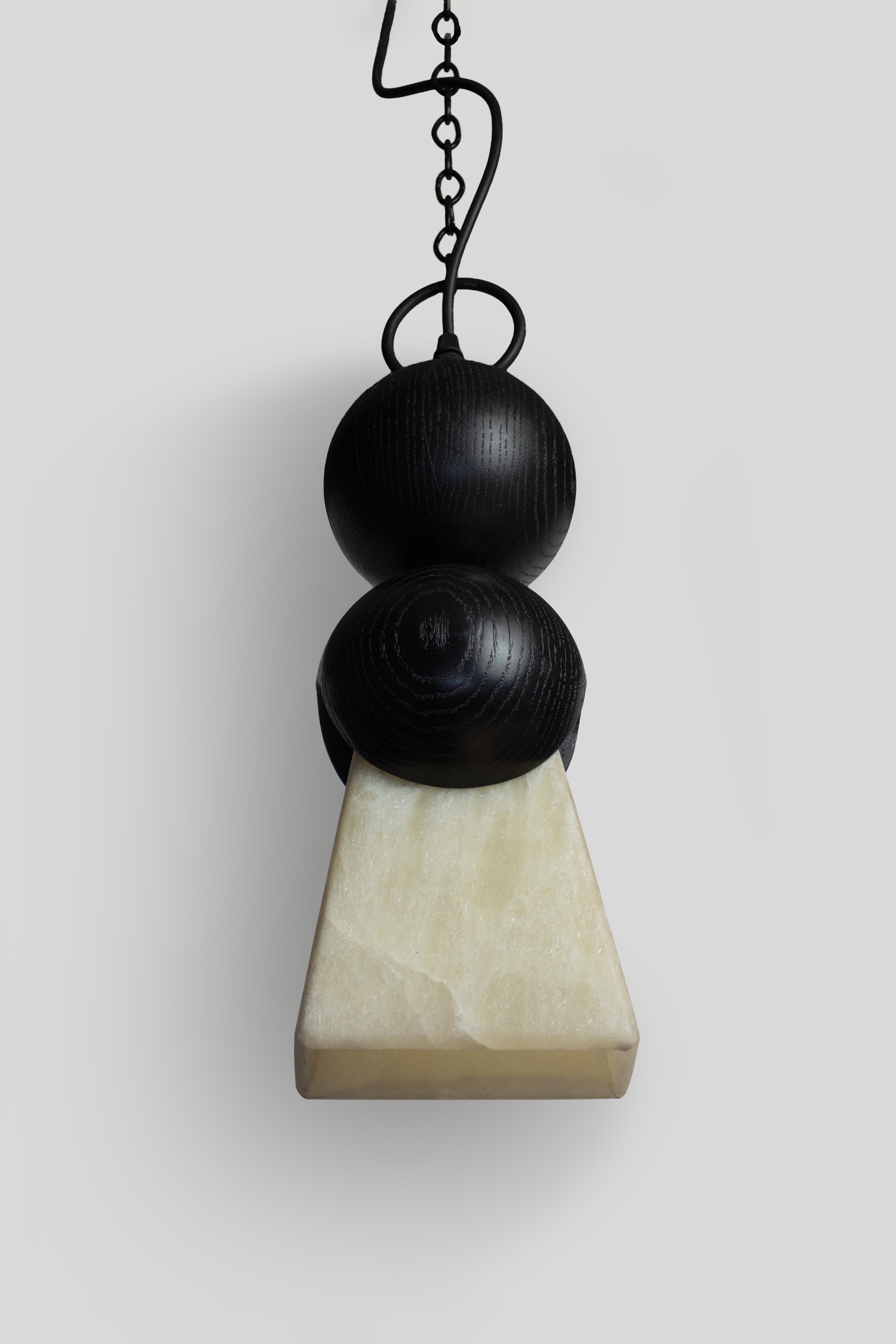 CÁTODO - LÁMPARA COLGANTE DE ENCINO Y ÓNIX