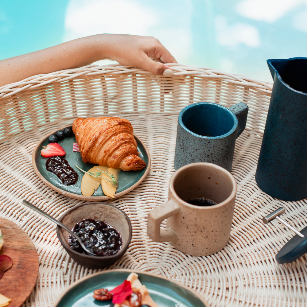 TULUM - BANDEJA FLOTANTE DE MIMBRE Y RATÁN