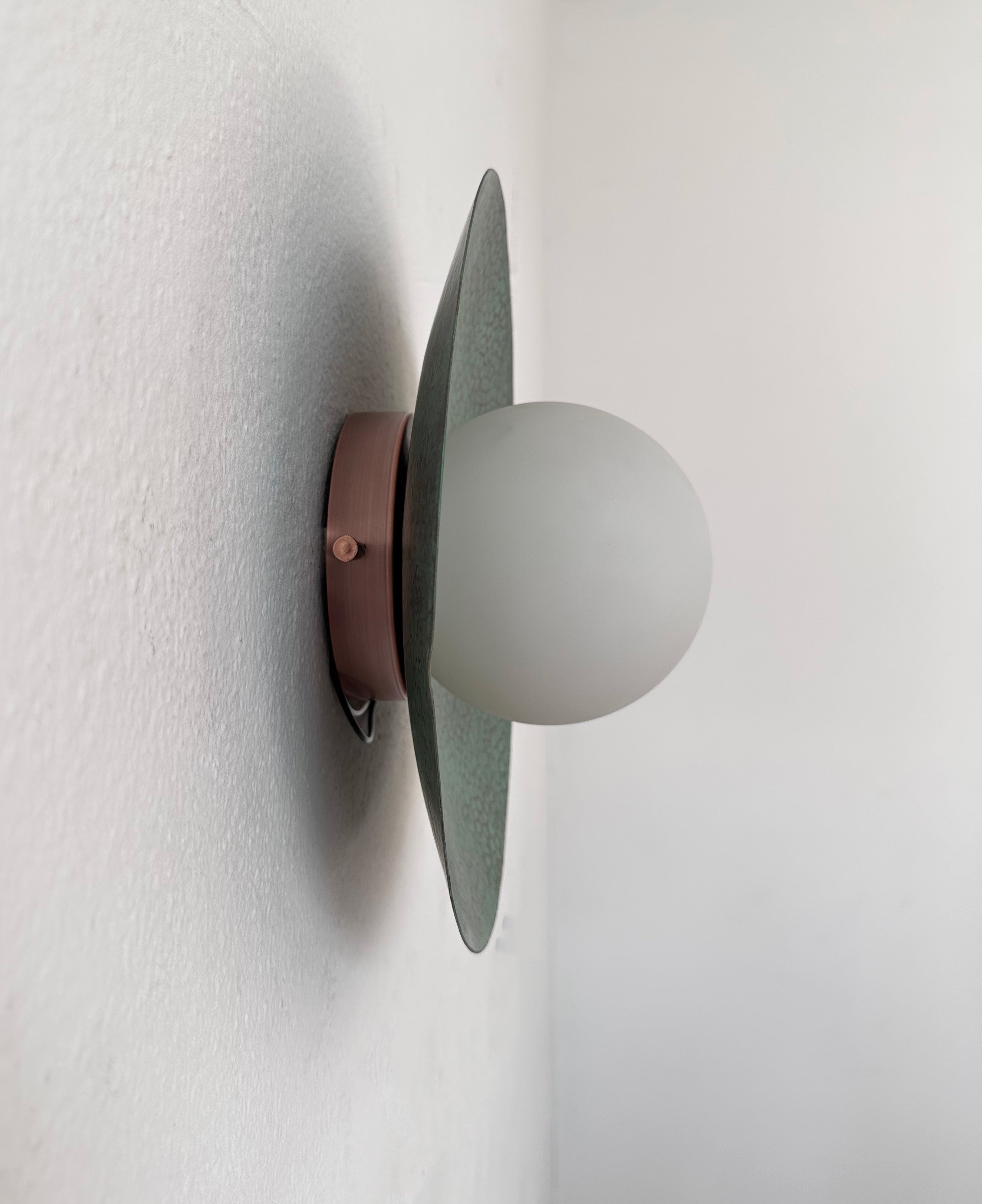 GRANADA - LÁMPARA DE PARED DE COBRE