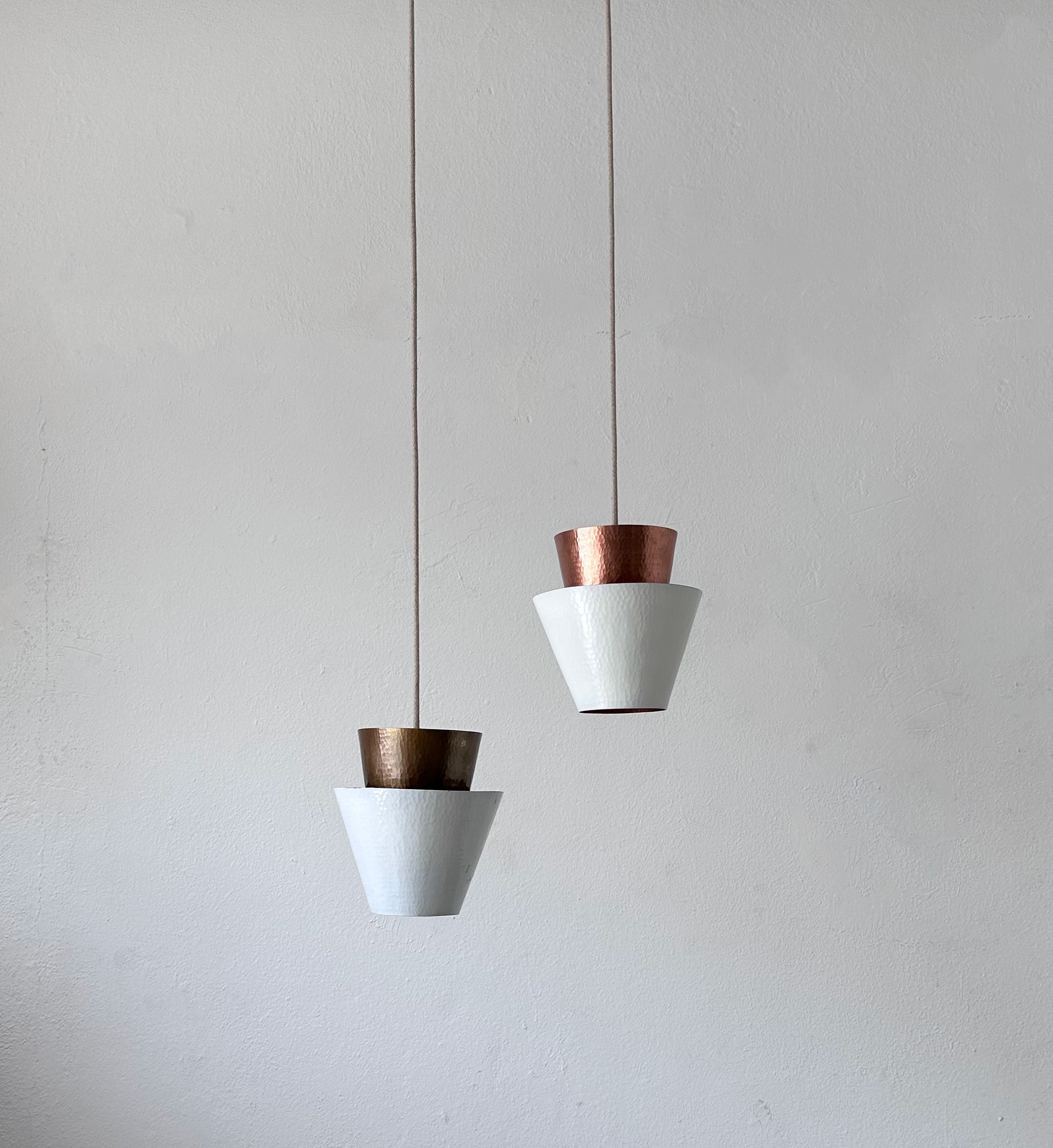 LA PILA - LÁMPARA COLGANTE DE COBRE