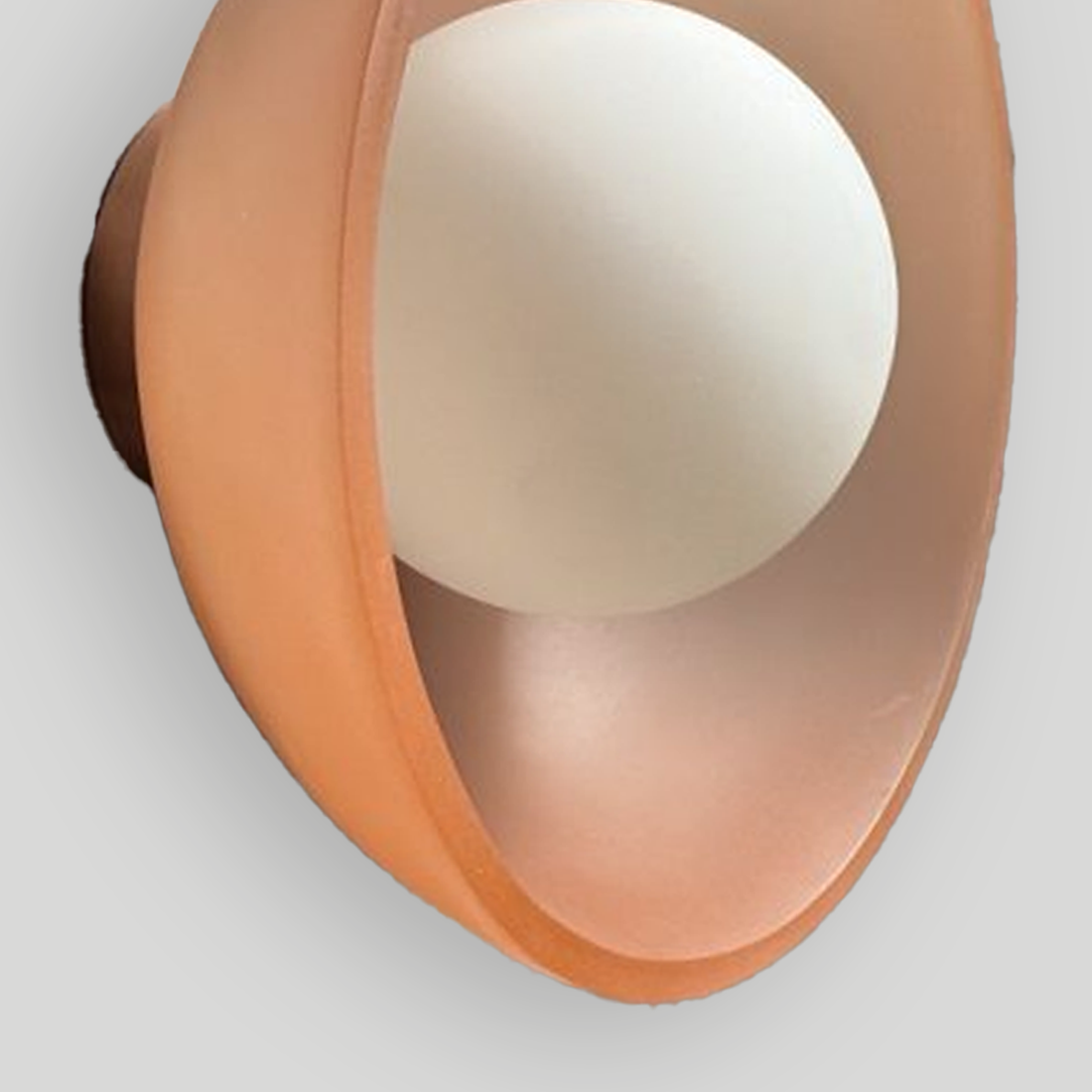 KACHI - LÁMPARA DE PARED DE RESINA