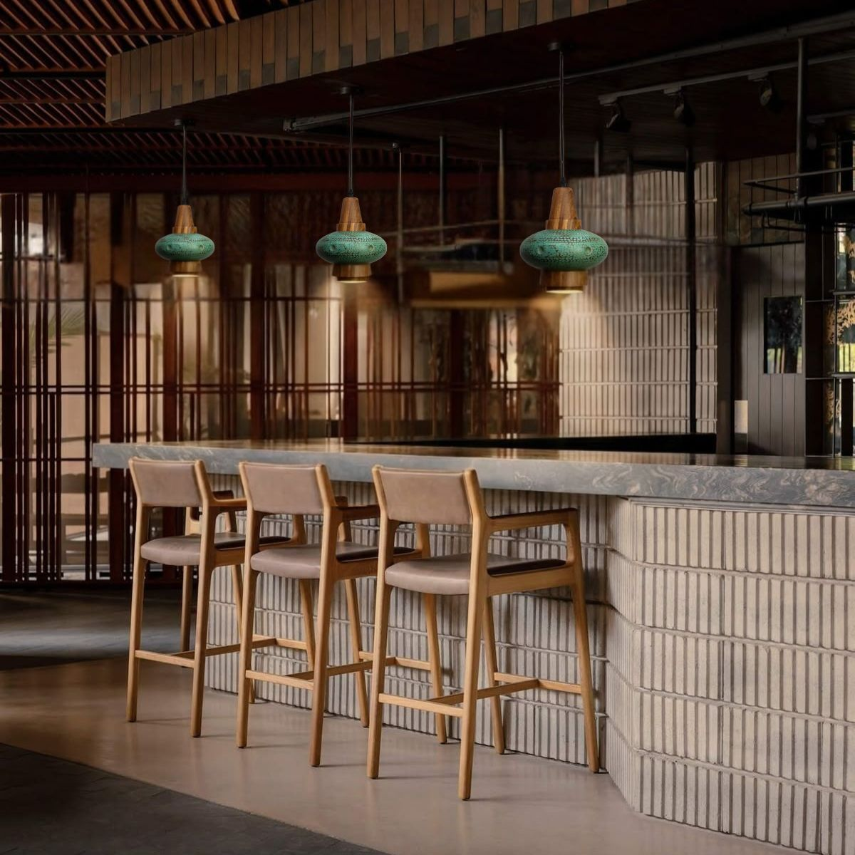 PIRA - LÁMPARA COLGANTE DE COBRE Y PAROTA