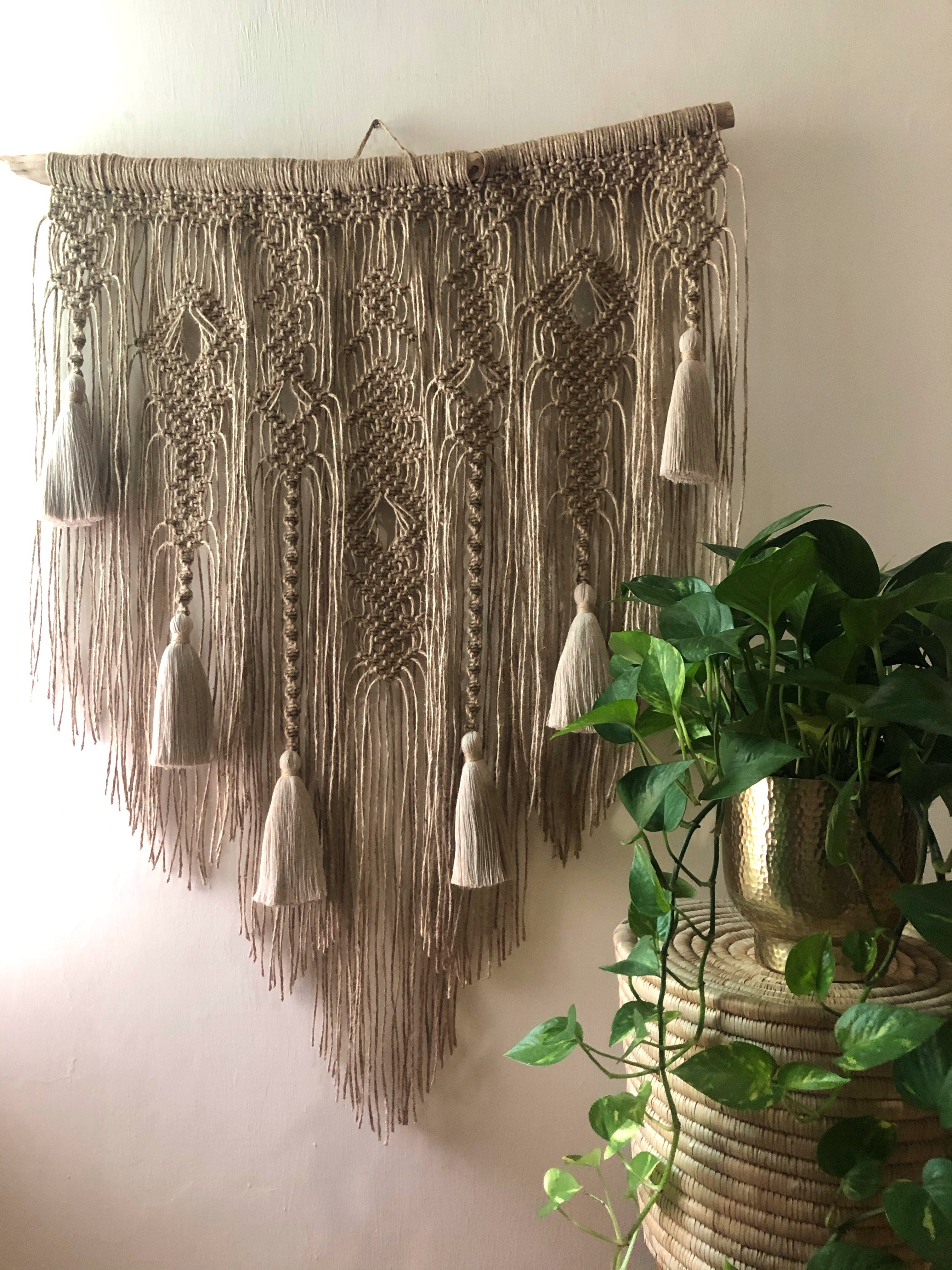 CUAUTLA - TAPIZ DE MACRAMÉ DE YUTE Y ALGODÓN