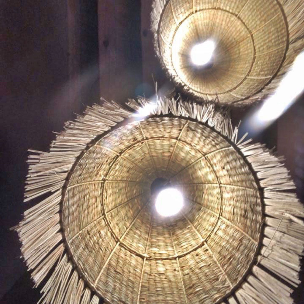 MAXI BARBAS - LÁMPARA COLGANTE DE CHUSPATA