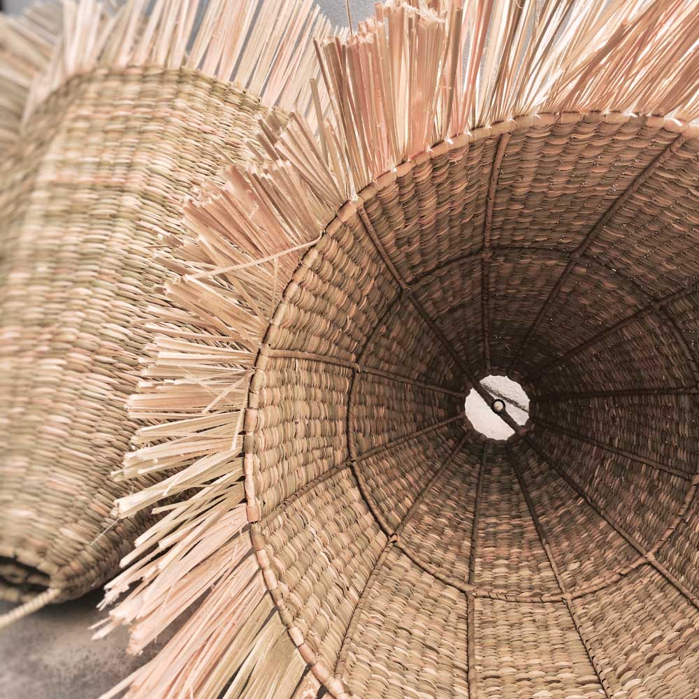 MAXI BARBAS - LÁMPARA COLGANTE DE CHUSPATA