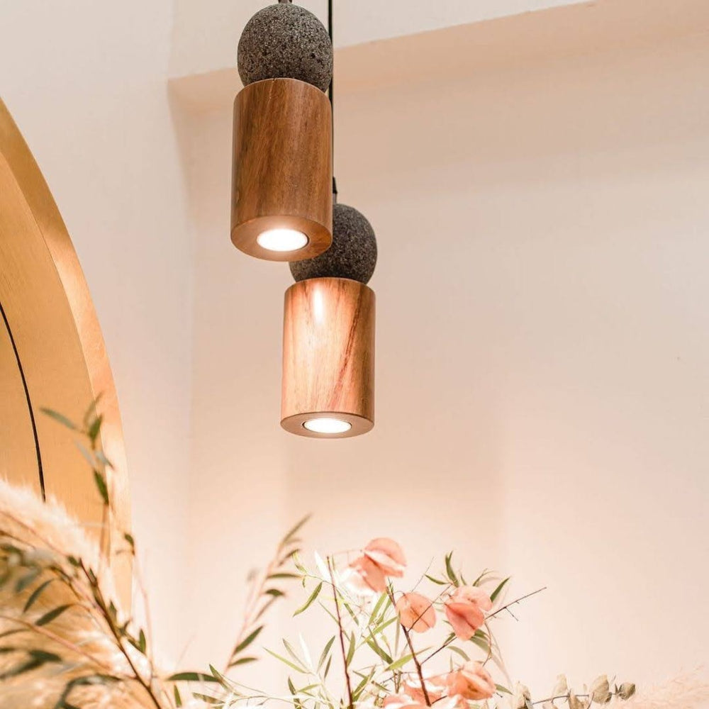 ARIO - LÁMPARA COLGANTE DE BASALTO Y PAROTA