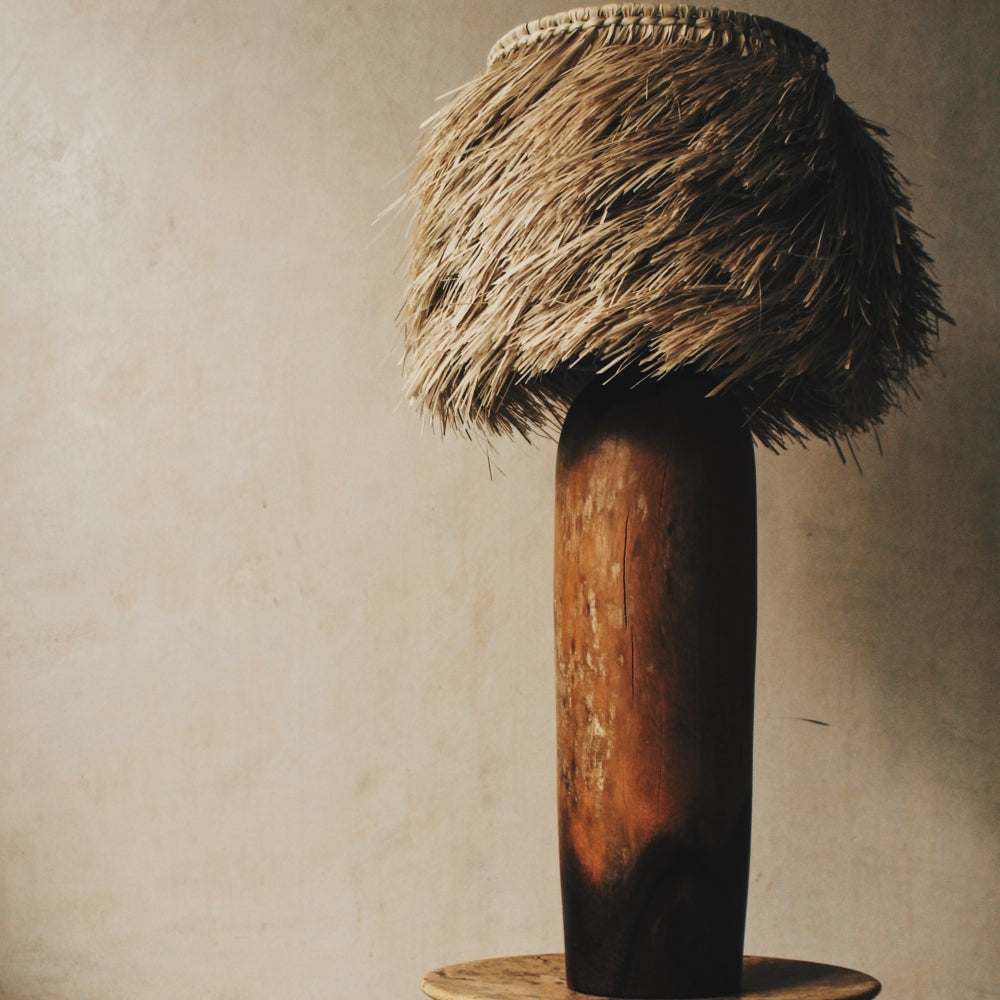 KAIA- LÁMPARA DE MESA DE PALMA Y JABÍN