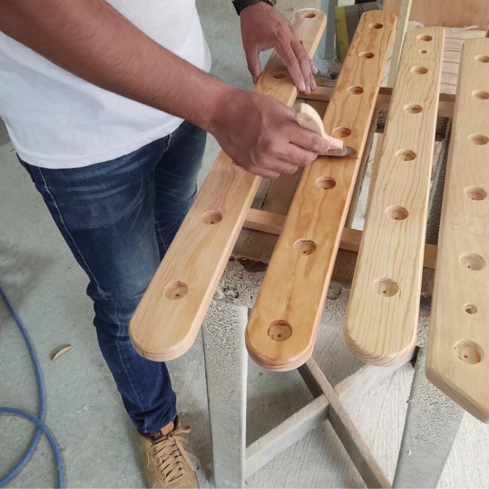 PIKLER -TRIÁNGULO DE MADERA