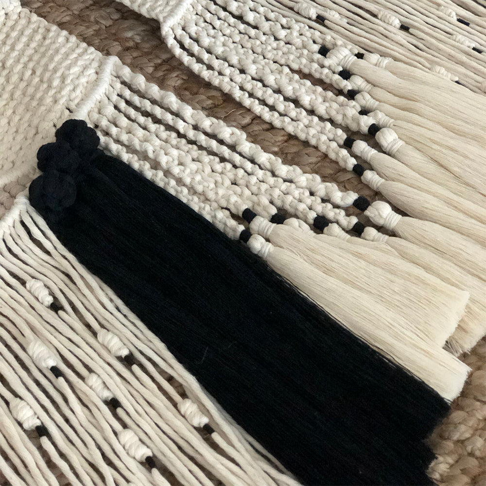 CHIHUATLÁN II- TAPIZ DE MACRAMÉ DE ALGODÓN