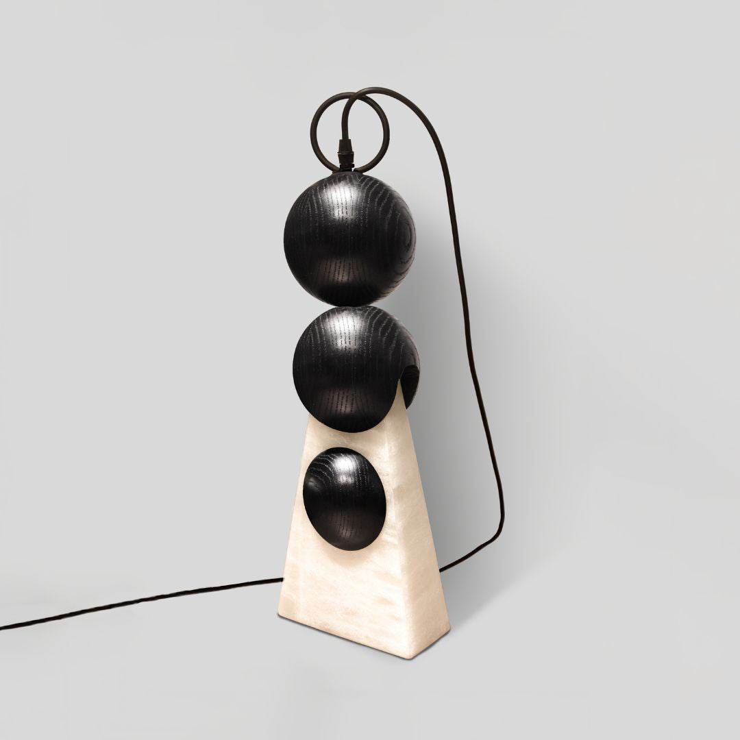 HALO - LÁMPARA DE MESA DE ENCINO Y ÓNIX