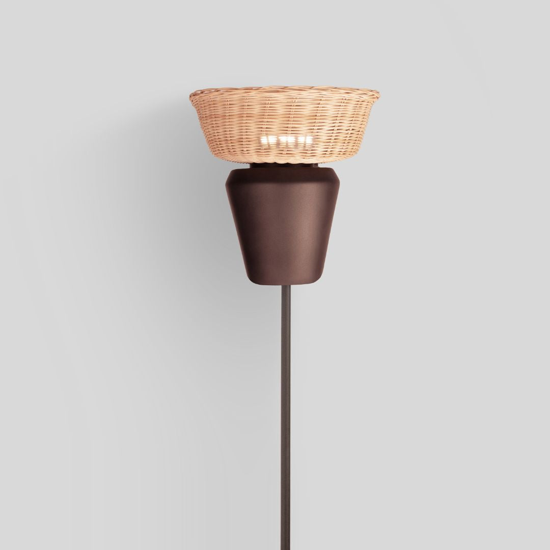 ESPIGA - LÁMPARA DE PIE DE CERÁMICA Y MIMBRE