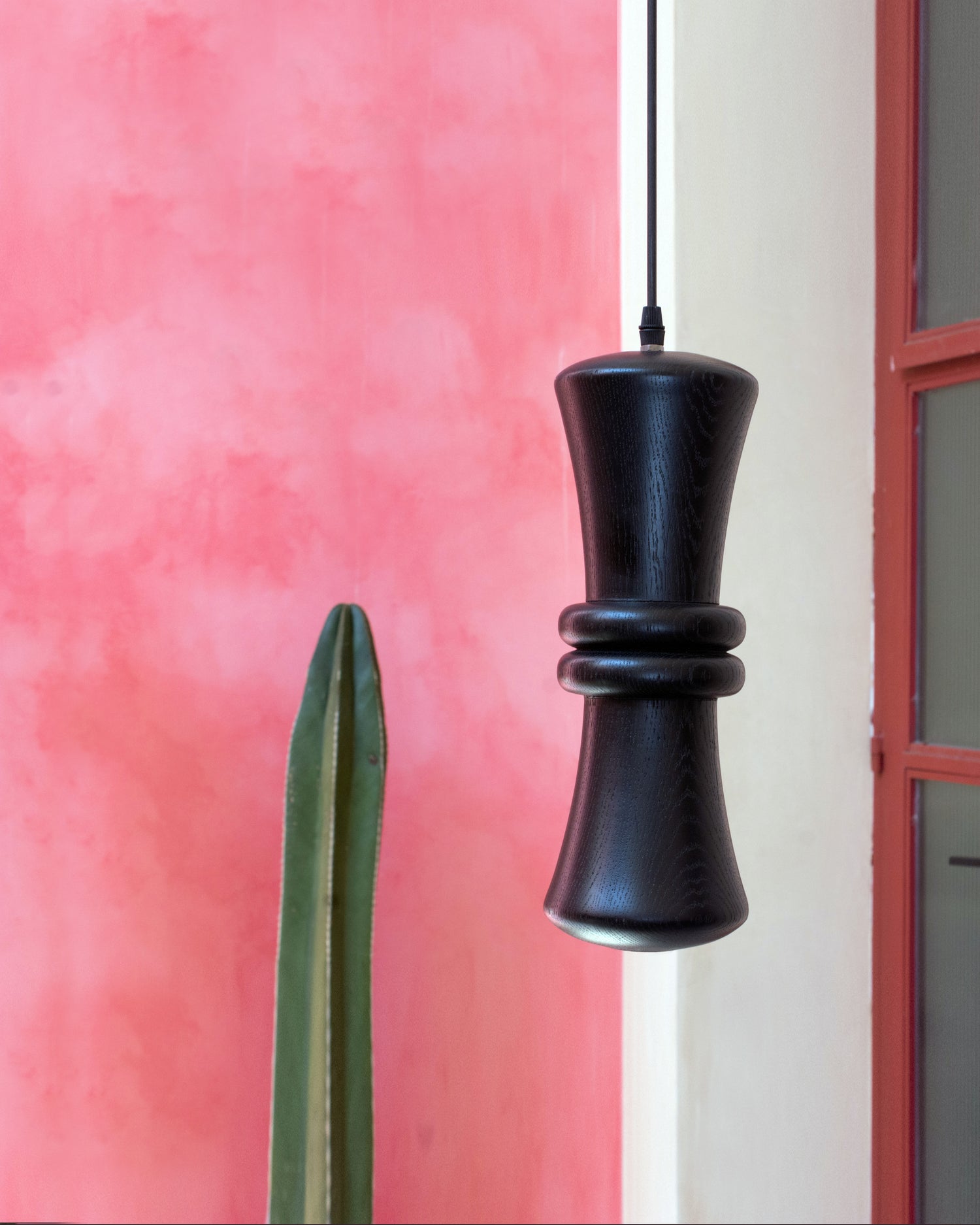 TOZI - LÁMPARA COLGANTE DE ENCINO NEGRO