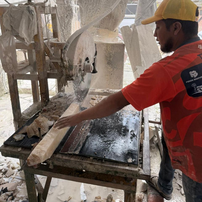 CÁTODO - LÁMPARA DE MESA DE PAROTA Y ÓNIX