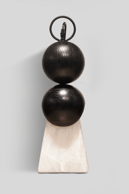 CÁTODO - LÁMPARA DE MESA DE ENCINO Y ÓNIX