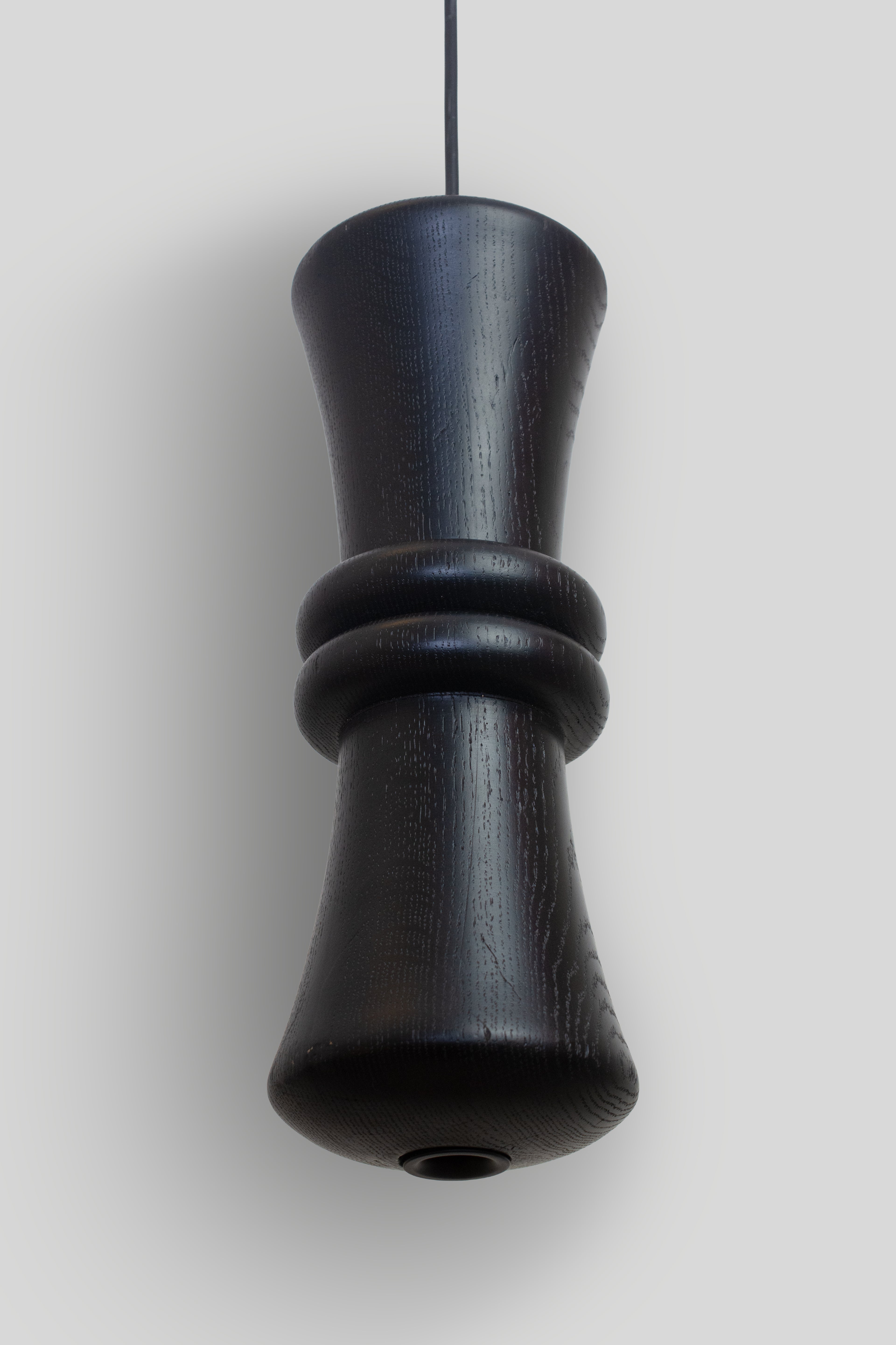 TOZI - LÁMPARA COLGANTE DE ENCINO NEGRO