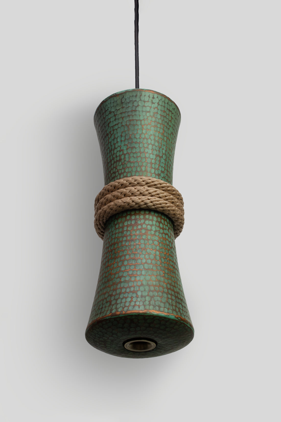 TOZI - LÁMPARA COLGANTE DE COBRE PATINA JADE