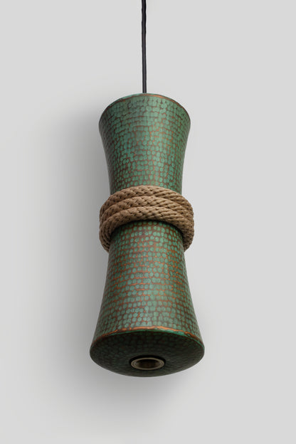 TOZI - LÁMPARA COLGANTE DE COBRE PATINA JADE