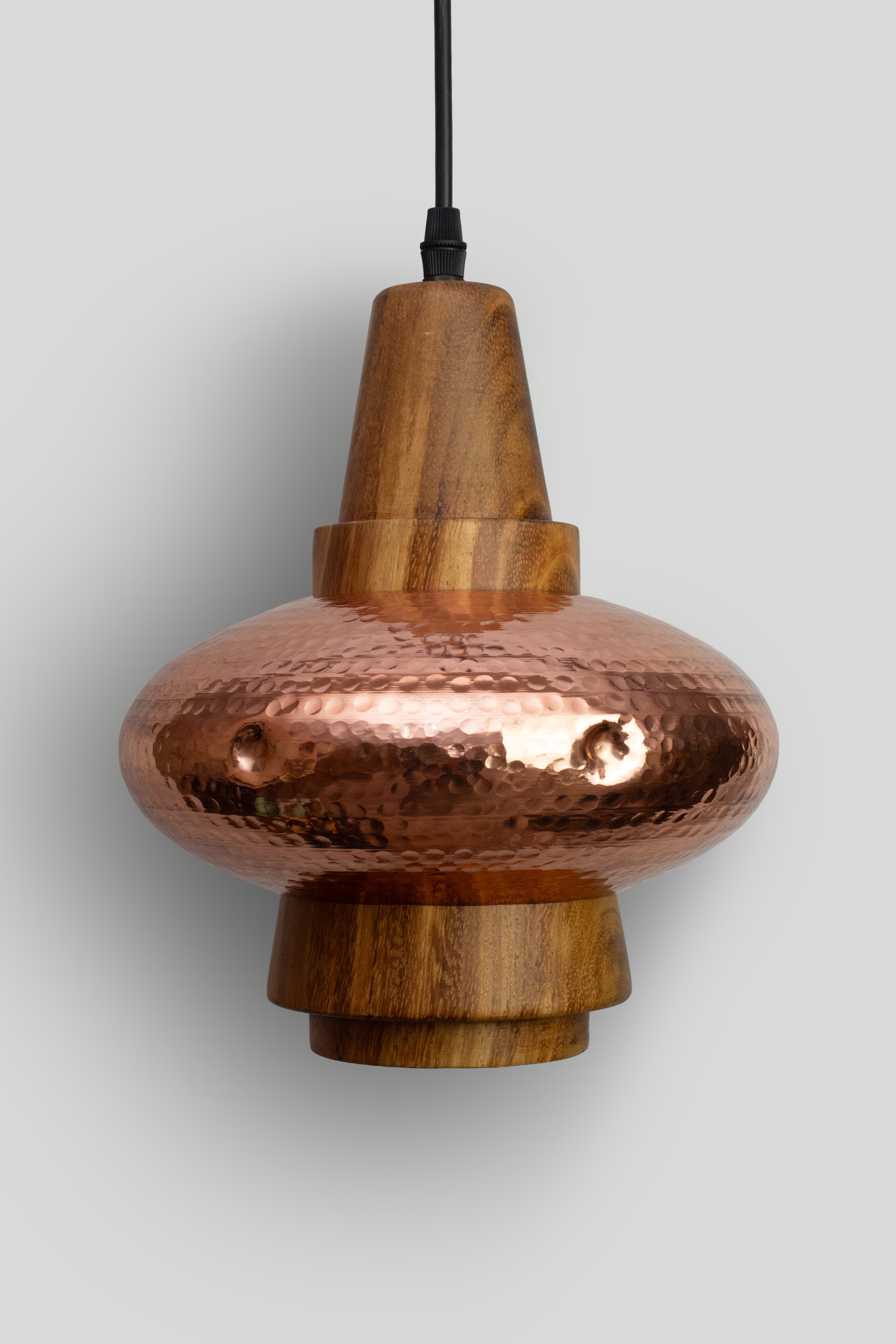 PIRA - LÁMPARA COLGANTE DE COBRE Y PAROTA