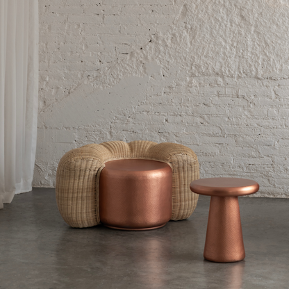 ORIGEN - MESA AUXILIAR DE COBRE MARTILLADO