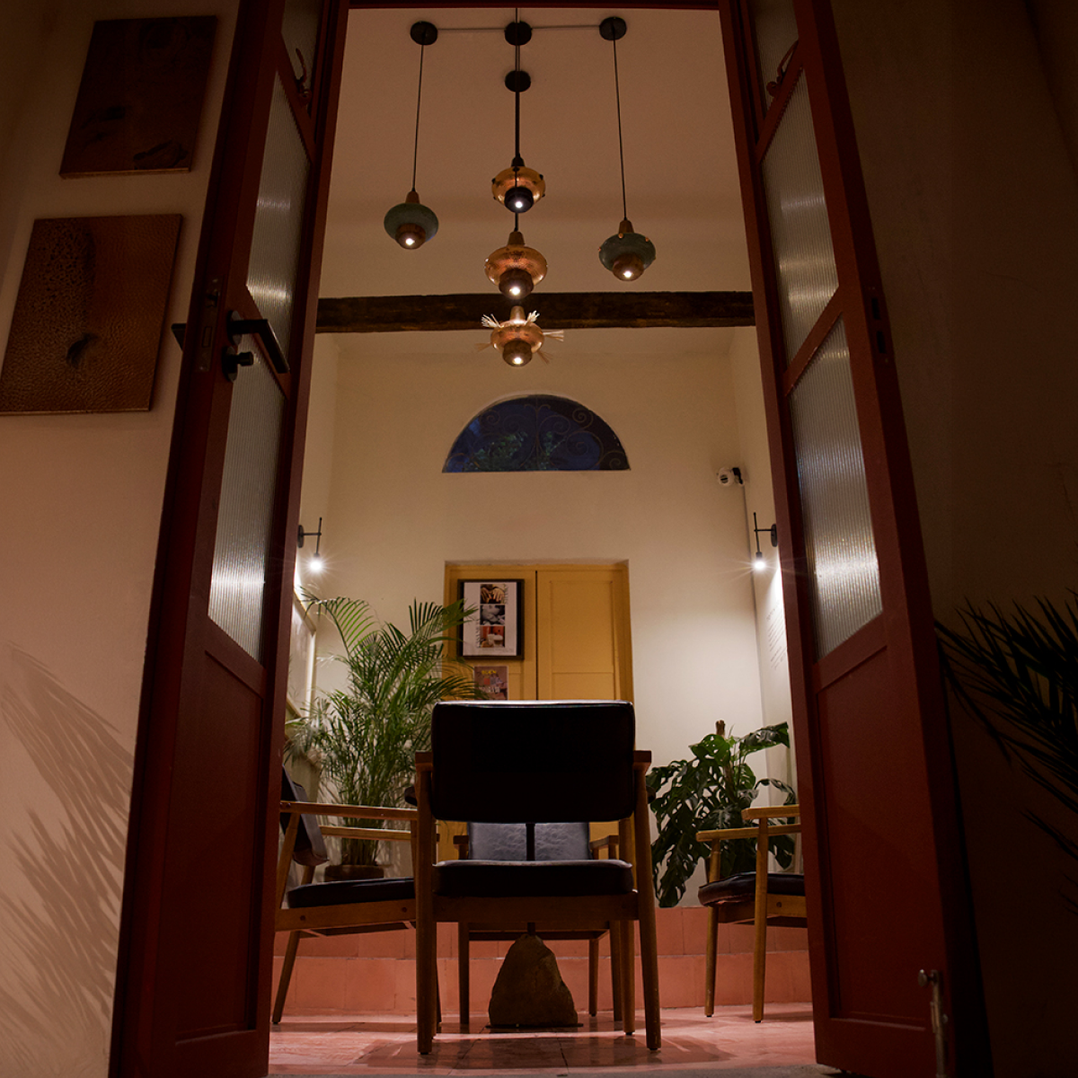 PIRA - LÁMPARA COLGANTE DE COBRE Y PAROTA