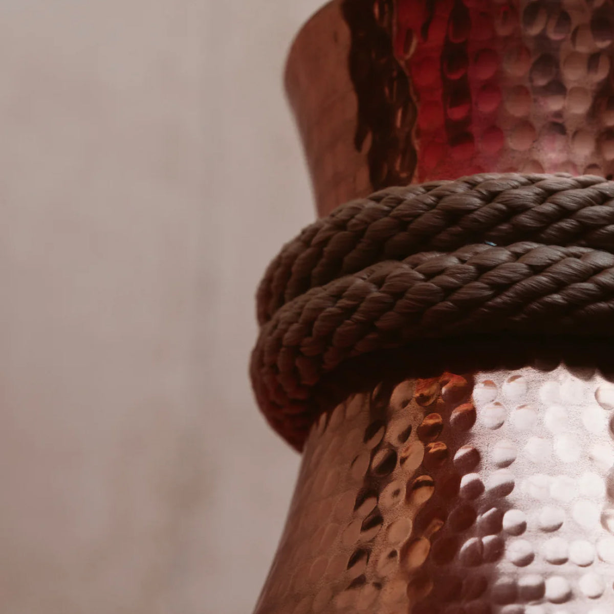 TANU - LÁMPARA COLGANTE DE COBRE BRILLANTE NATURAL