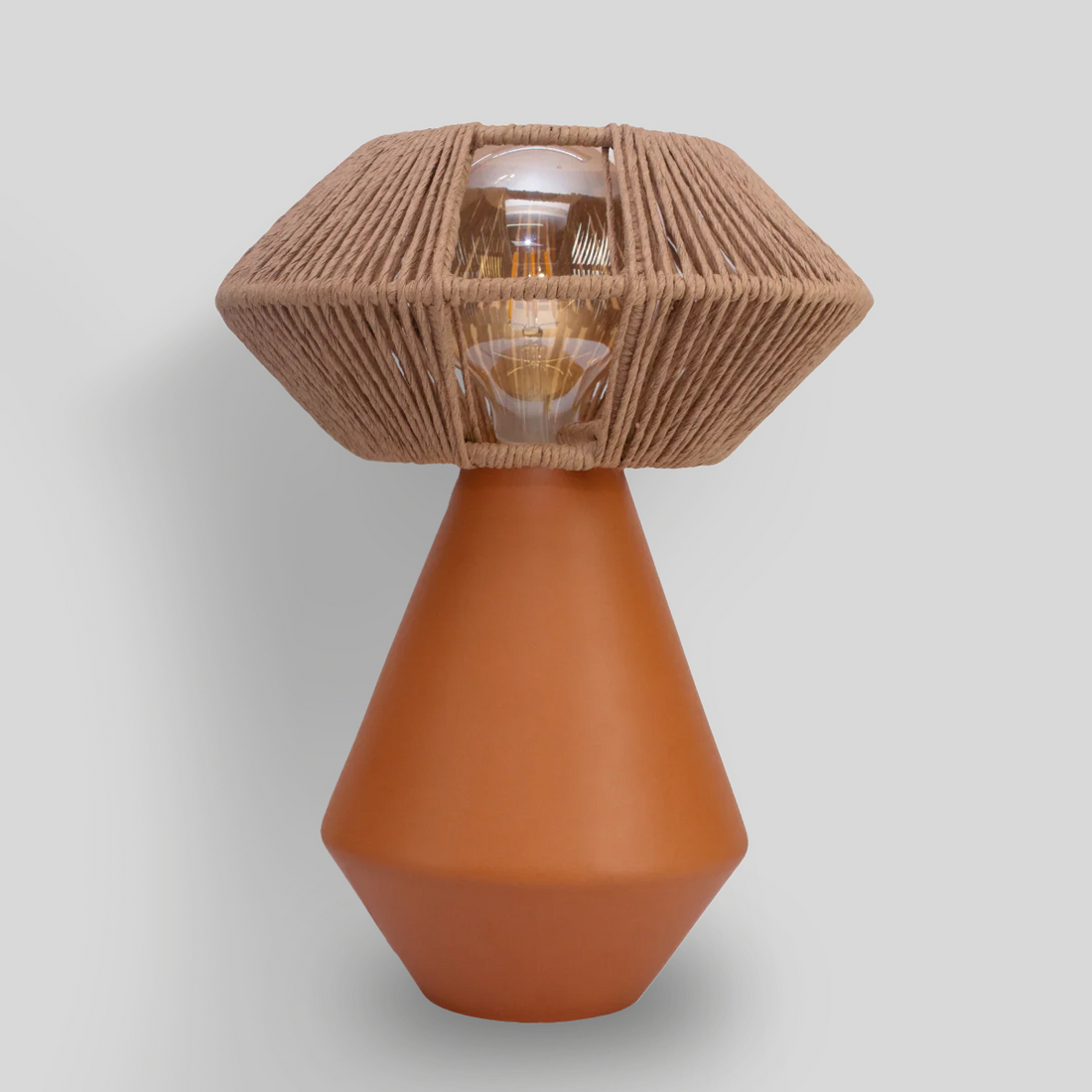 TONAL - LÁMPARA DE MESA DE CERÁMICA Y CORDÓN CRAFT