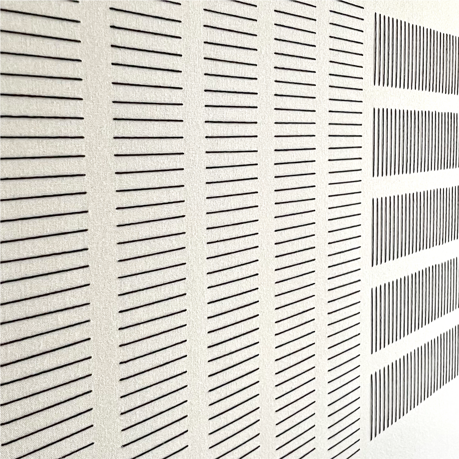 NUK - CUADRO TEXTIL CON HILO DE ALGODÓN